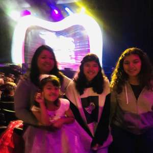 Trolls Live!