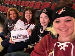 Arizona Coyotes vs. Chicago Blackhawks - NHL