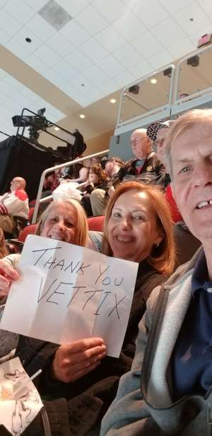 Arizona Coyotes vs. Chicago Blackhawks - NHL