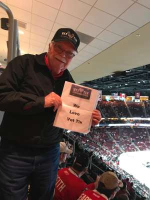 Arizona Coyotes vs. Chicago Blackhawks - NHL