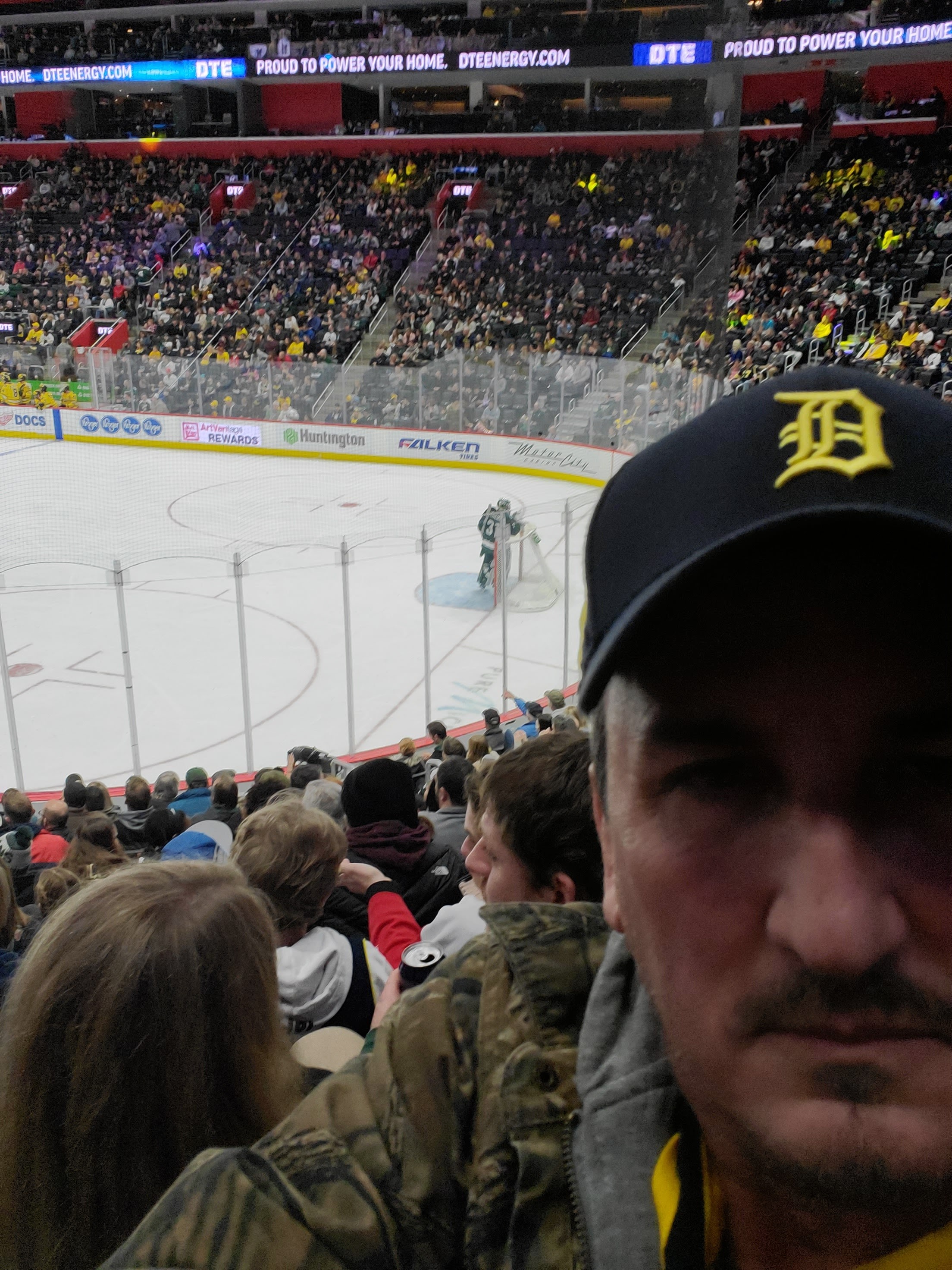 Duel in the D: U of M Wolverines vs. Michigan State Spartan - NCAA Men's Ice Hockey