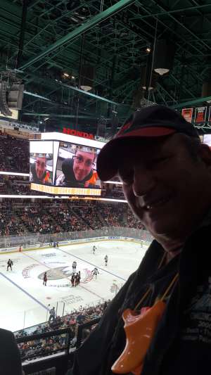 Anaheim Ducks vs. Edmonton Oilers - NHL - Antis Roofing Community Corner