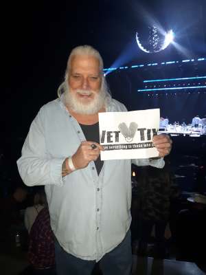 JD attended Justin Moore & Tracy Lawrence on Mar 6th 2020 via VetTix 