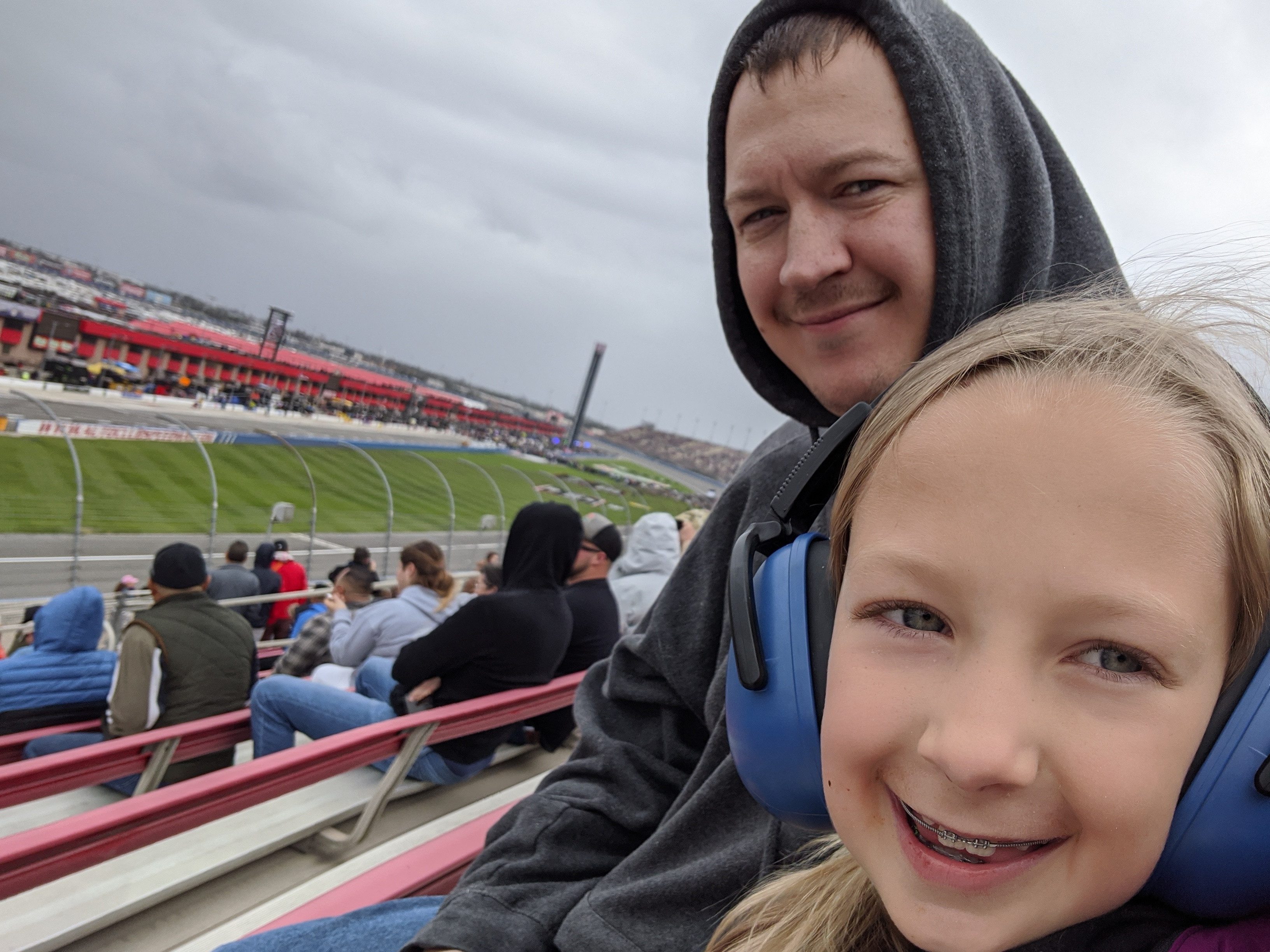 Auto Club 400 - NASCAR Cup Series