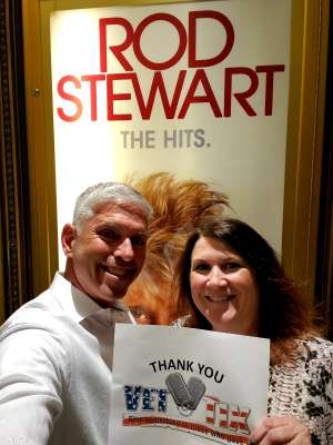 Lee attended Rod Stewart: the Hits. on Mar 14th 2020 via VetTix 