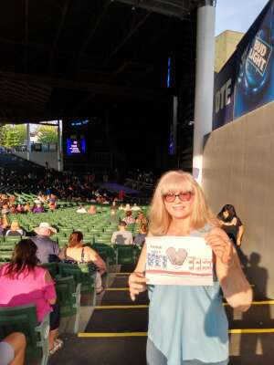 Tina attended An Evening With Chicago and Their Greatest Hits on Jul 25th 2021 via VetTix 