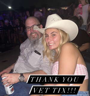Eberly Family attended Justin Moore on Aug 14th 2021 via VetTix 