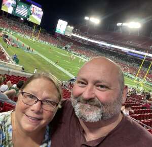 University of South Florida Bulls vs. University of Cincinnati Bearcats - NCAA Football