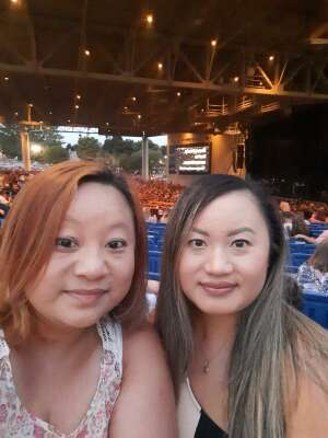 Tommy attended Maroon 5 on Sep 8th 2021 via VetTix 