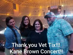 Kane Brown: Worldwide Beautiful Tour