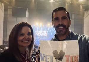 Brett Young: the Weekends Tour