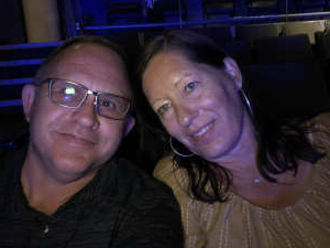 Brett Young: the Weekends Tour