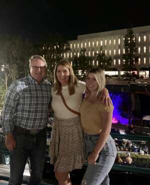 Brett Young: the Weekends Tour