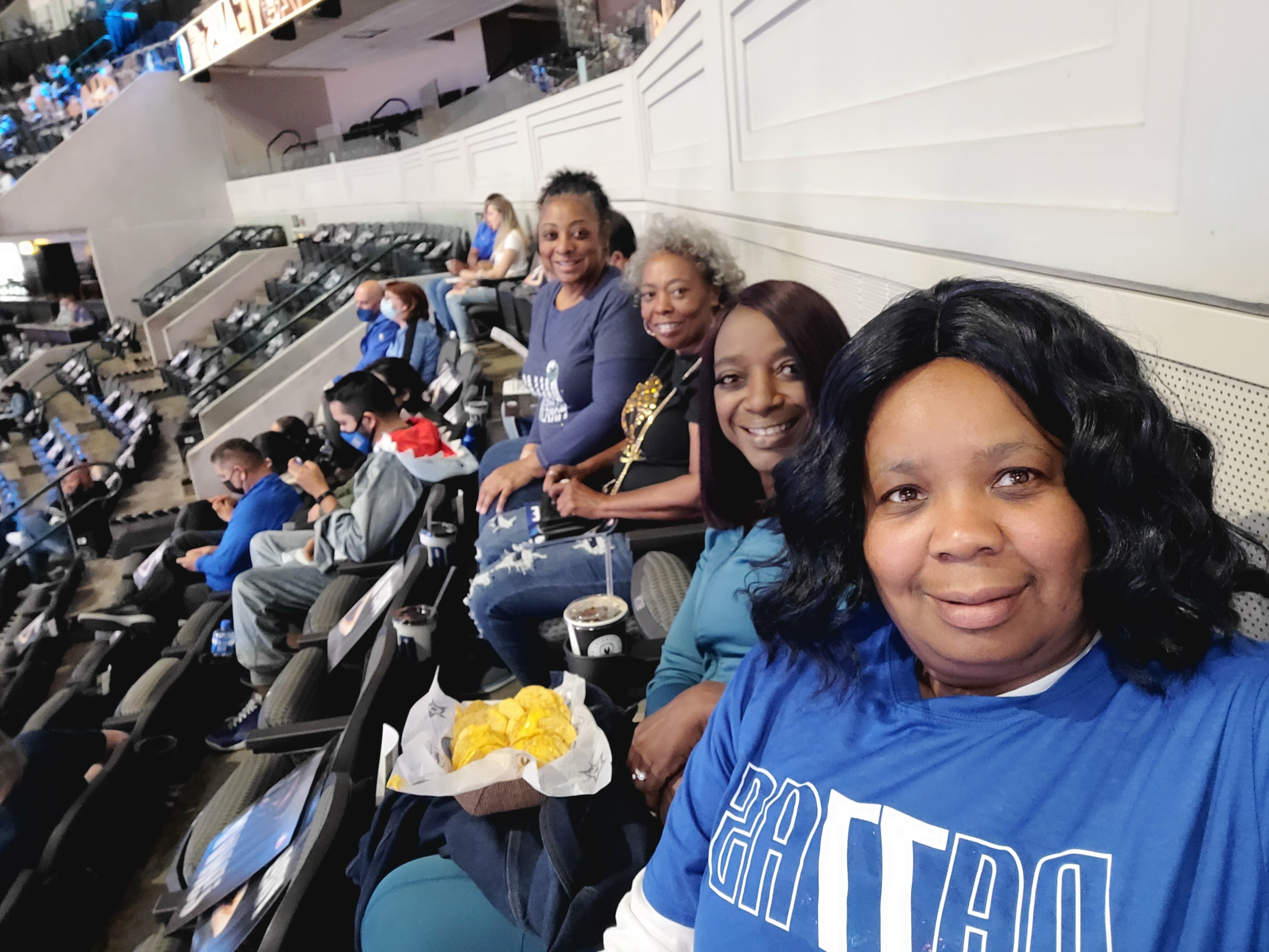 Dallas Mavericks vs. Sacramento Kings - NBA