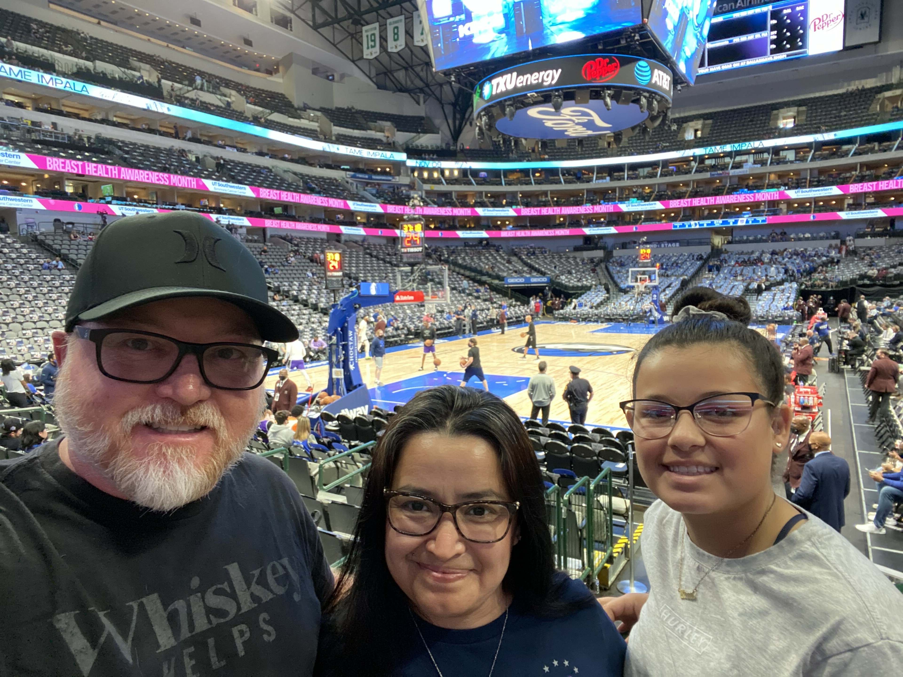 Dallas Mavericks vs. Sacramento Kings - NBA