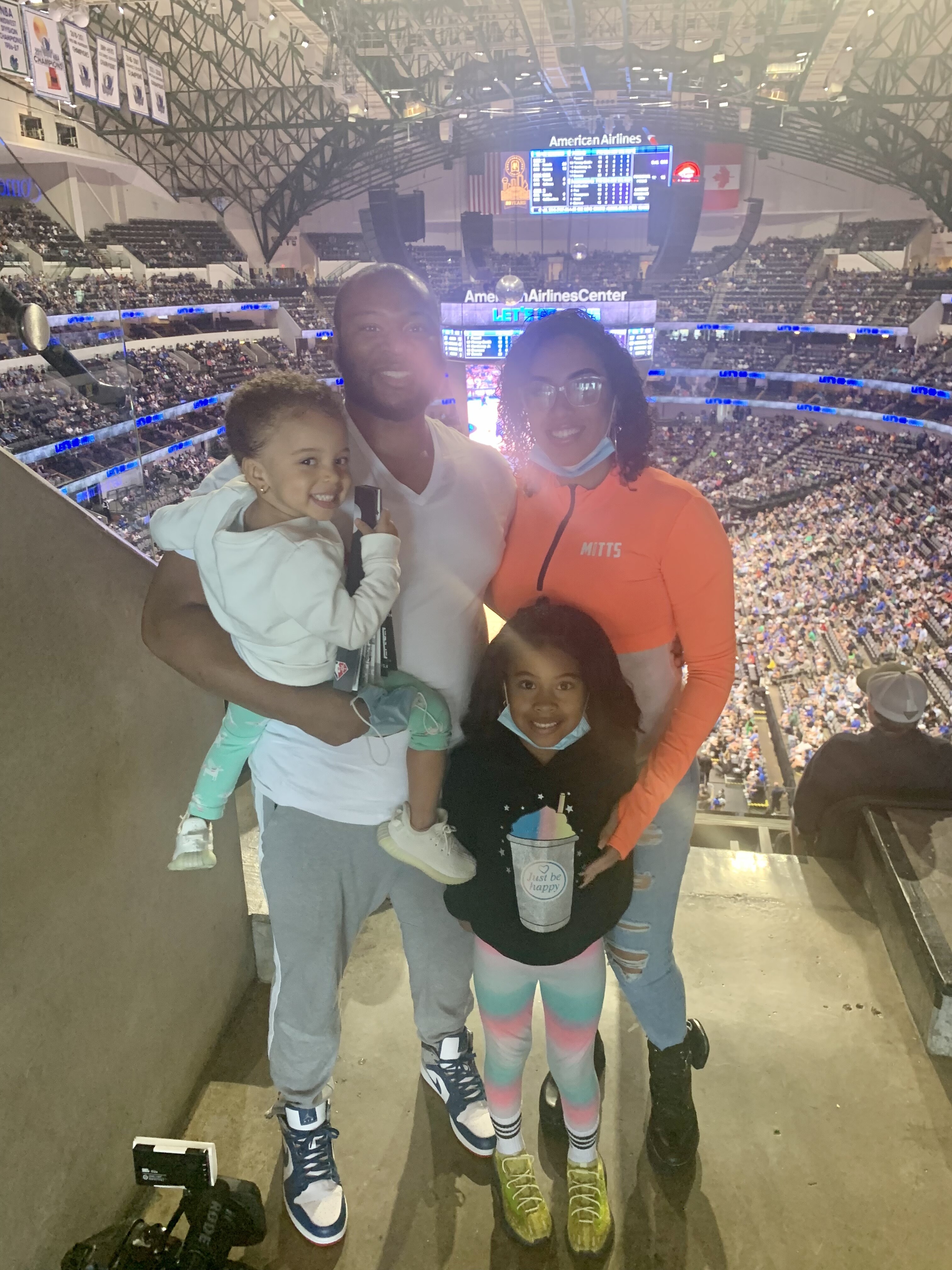Dallas Mavericks vs. Sacramento Kings - NBA