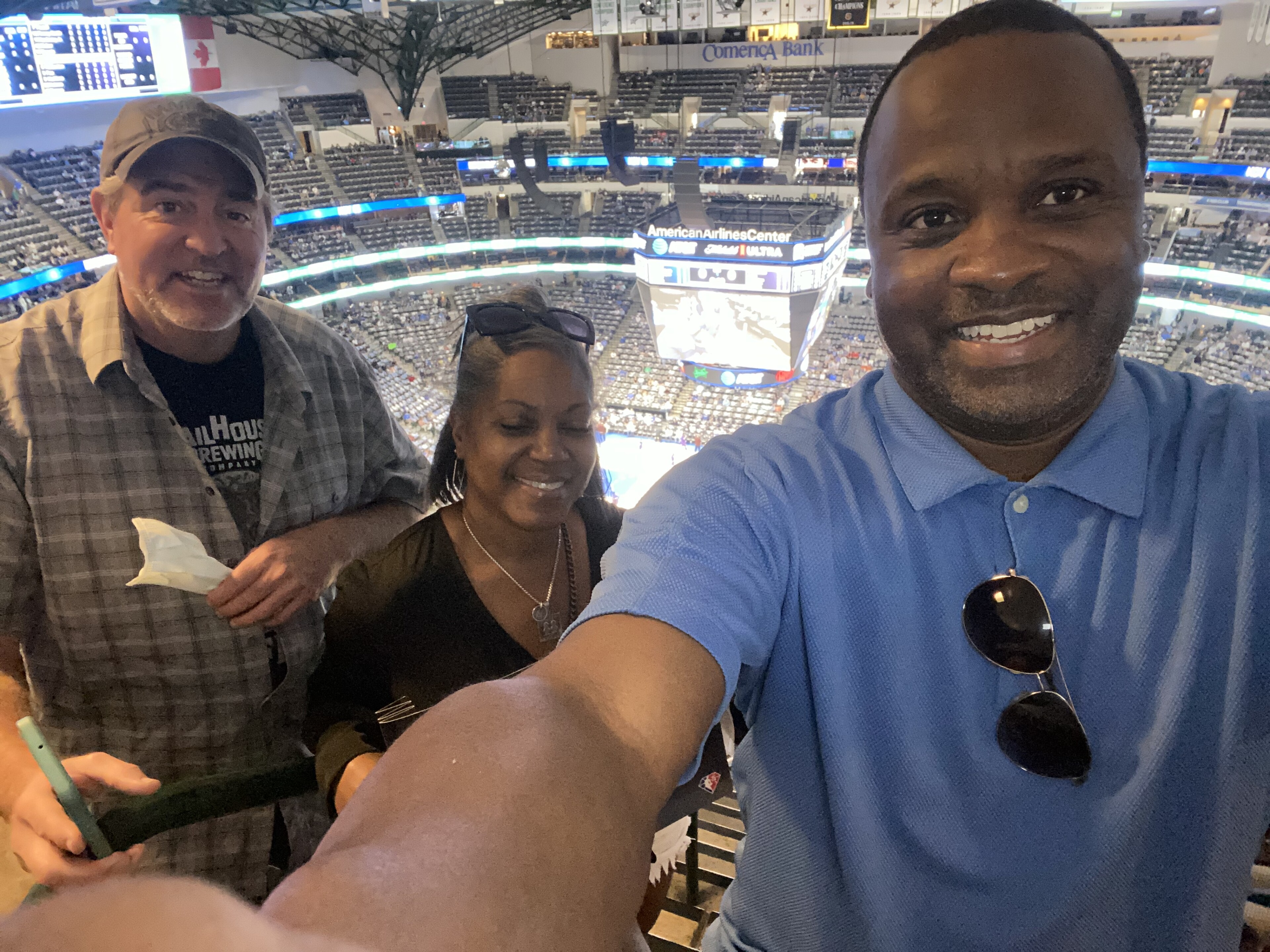 Dallas Mavericks vs. Sacramento Kings - NBA