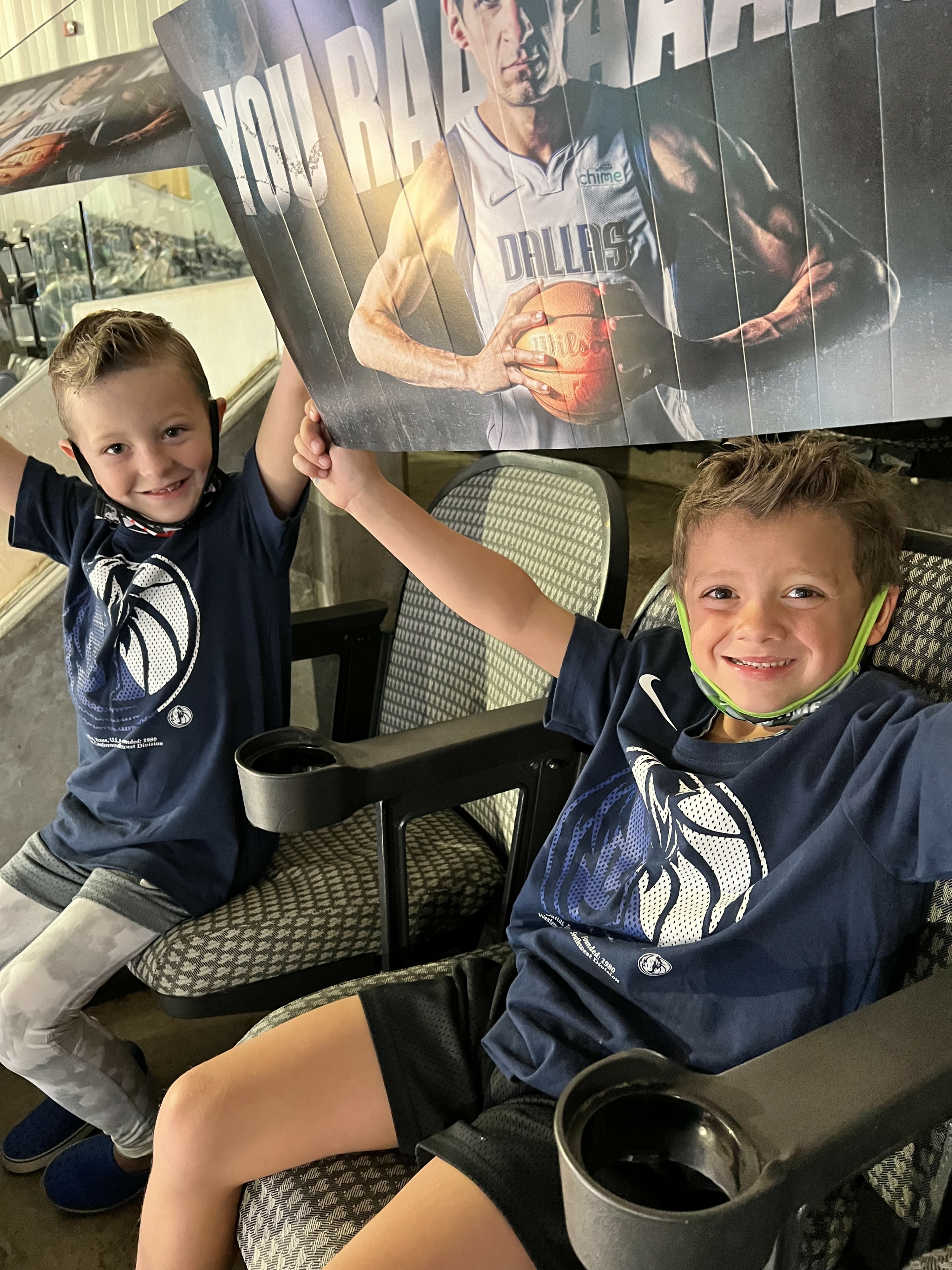 Dallas Mavericks vs. Sacramento Kings - NBA
