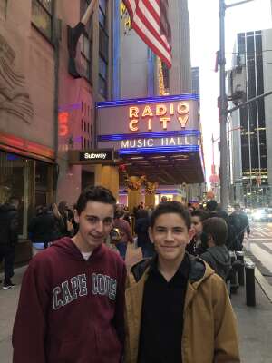 Christmas Spectacular Starring The Radio City Rockettes