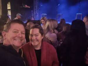 Wpoc's Acoustic Christmas Starring Chris Lane