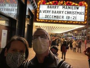 I am a Fanilow! attended Barry Manilow on Dec 20th 2021 via VetTix 