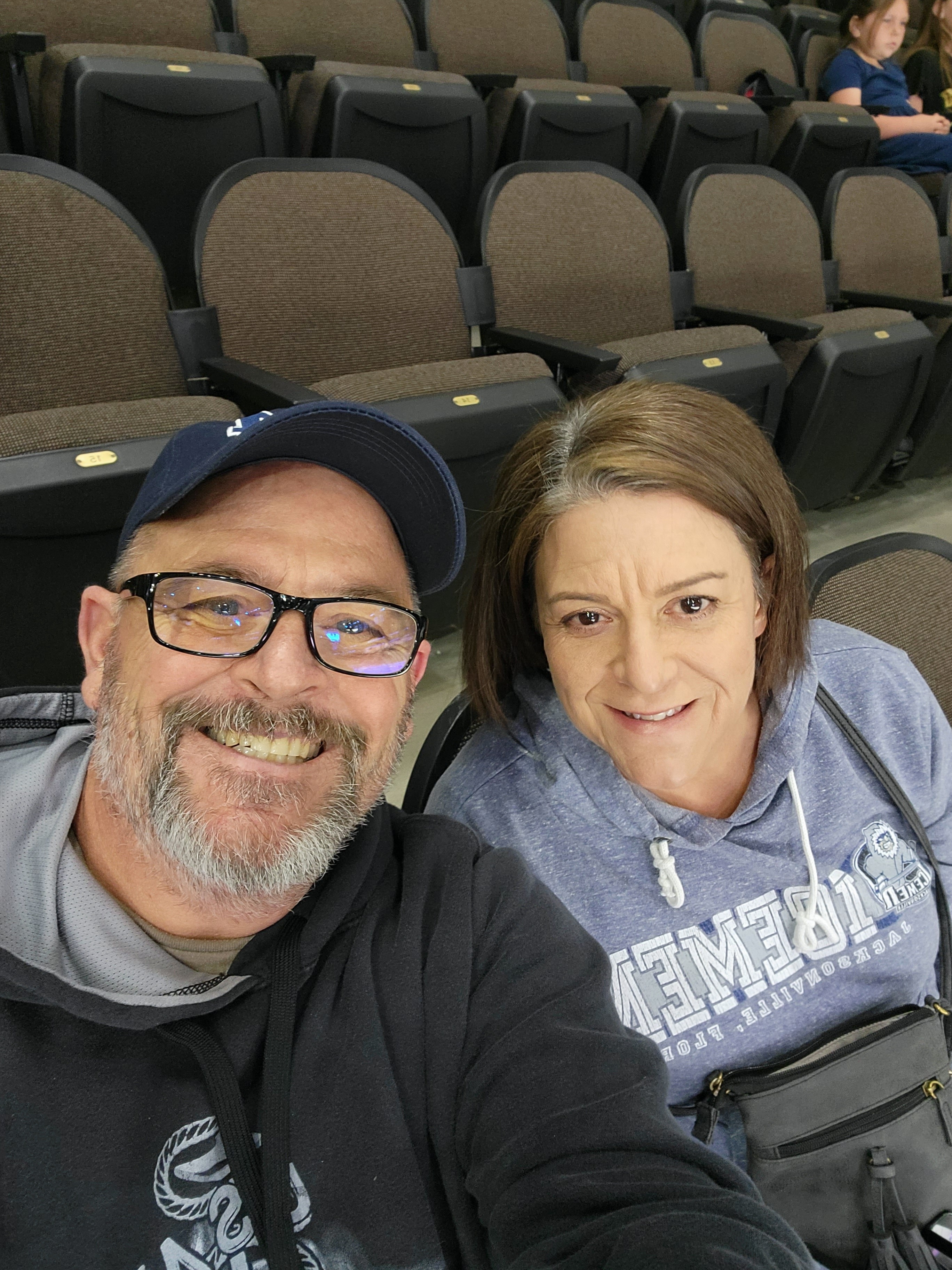 Jacksonville Icemen vs. Atlanta Gladiators - ECHL - Military Appreciation Weekend vs Atlanta Gladiators