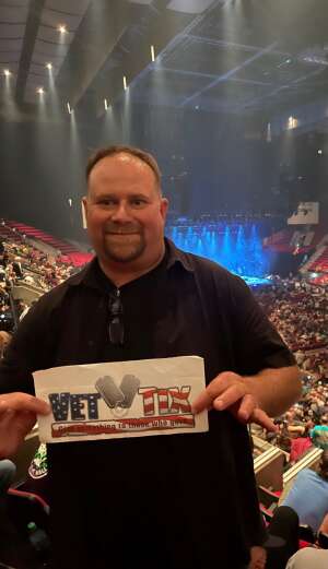 Journey: Freedom Tour 2022 With Very Special Guest Toto