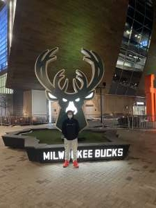 Milwaukee Bucks vs. Atlanta Hawks - NBA vs Atlanta Hawks