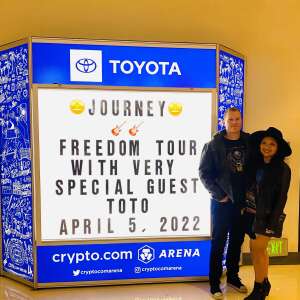 Journey: Freedom Tour 2022 With Very Special Guest Toto