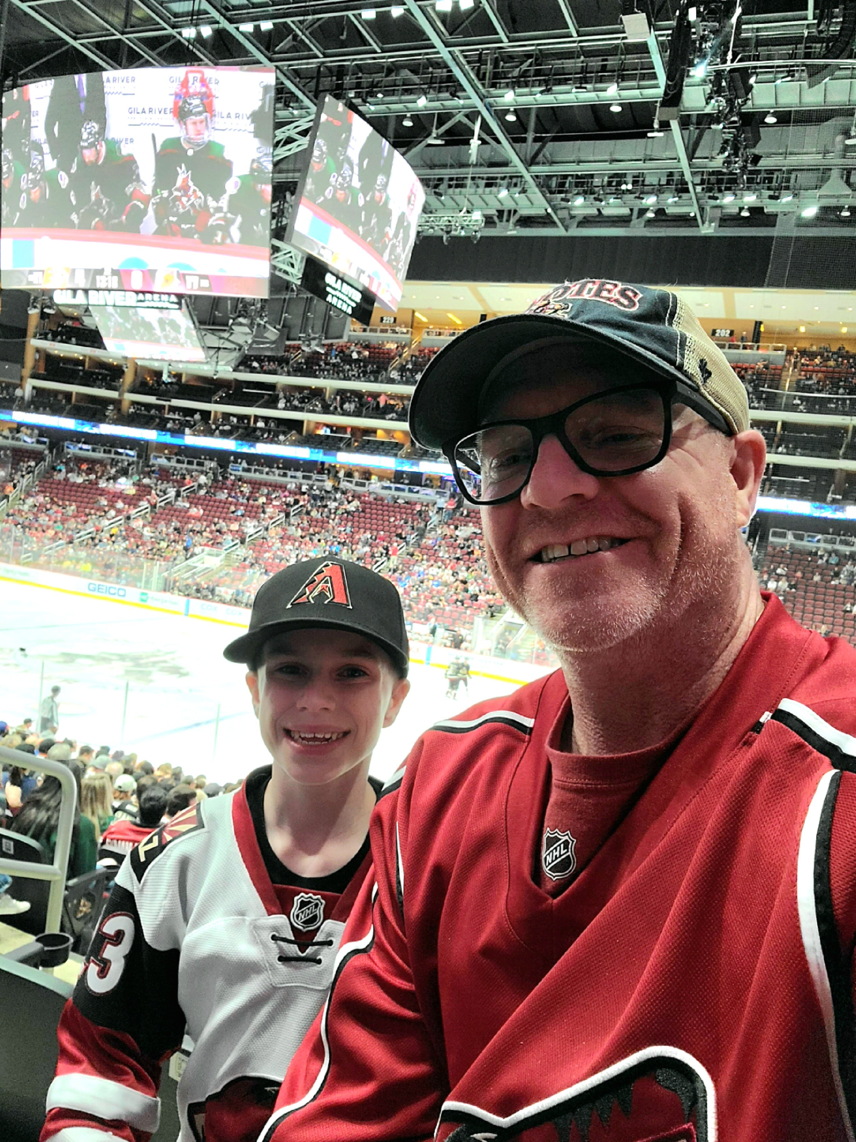Arizona Coyotes - NHL vs Anaheim Ducks