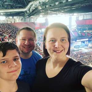 Robert attended Kenny Chesney: Here and Now Tour on May 21st 2022 via VetTix 