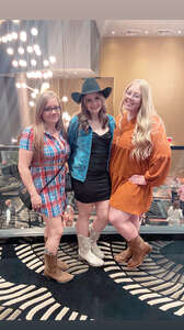 Carrie Underwood: REFLECTION