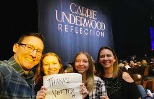 Carrie Underwood: REFLECTION