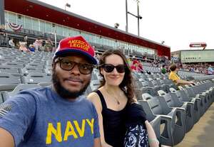 Chicago Dogs - MLB Partner League - vs. Gary Southshore Railcats - Opening Day Jersey Giveaway!