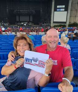 Thomas attended Chicago and Brian Wilson With Al Jardine and Blondie Chaplin on Jun 28th 2022 via VetTix 