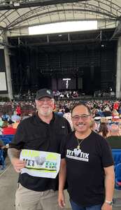 Jeff attended Chicago and Brian Wilson With Al Jardine and Blondie Chaplin on Jun 28th 2022 via VetTix 