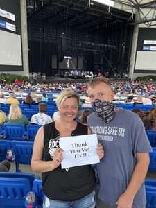 Kelly attended Chicago and Brian Wilson With Al Jardine and Blondie Chaplin on Jun 28th 2022 via VetTix 