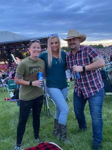 Stephen attended Wmzq Fest Starring Tim McGraw McGraw Tour 2022 on May 28th 2022 via VetTix 