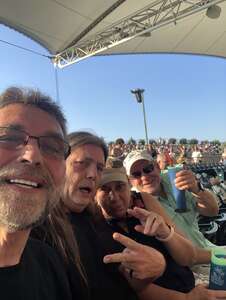 Robert attended Chicago and Brian Wilson With Al Jardine and Blondie Chaplin on Jun 25th 2022 via VetTix 