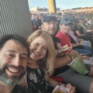 Robyn attended Chicago and Brian Wilson With Al Jardine and Blondie Chaplin on Jul 11th 2022 via VetTix 