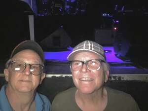 Chicago and Brian Wilson With Al Jardine and Blondie Chaplin