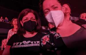 Chicago and Brian Wilson With Al Jardine and Blondie Chaplin