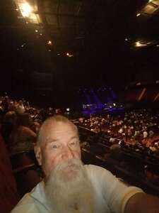 Chicago and Brian Wilson With Al Jardine and Blondie Chaplin