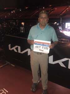 Chicago and Brian Wilson With Al Jardine and Blondie Chaplin