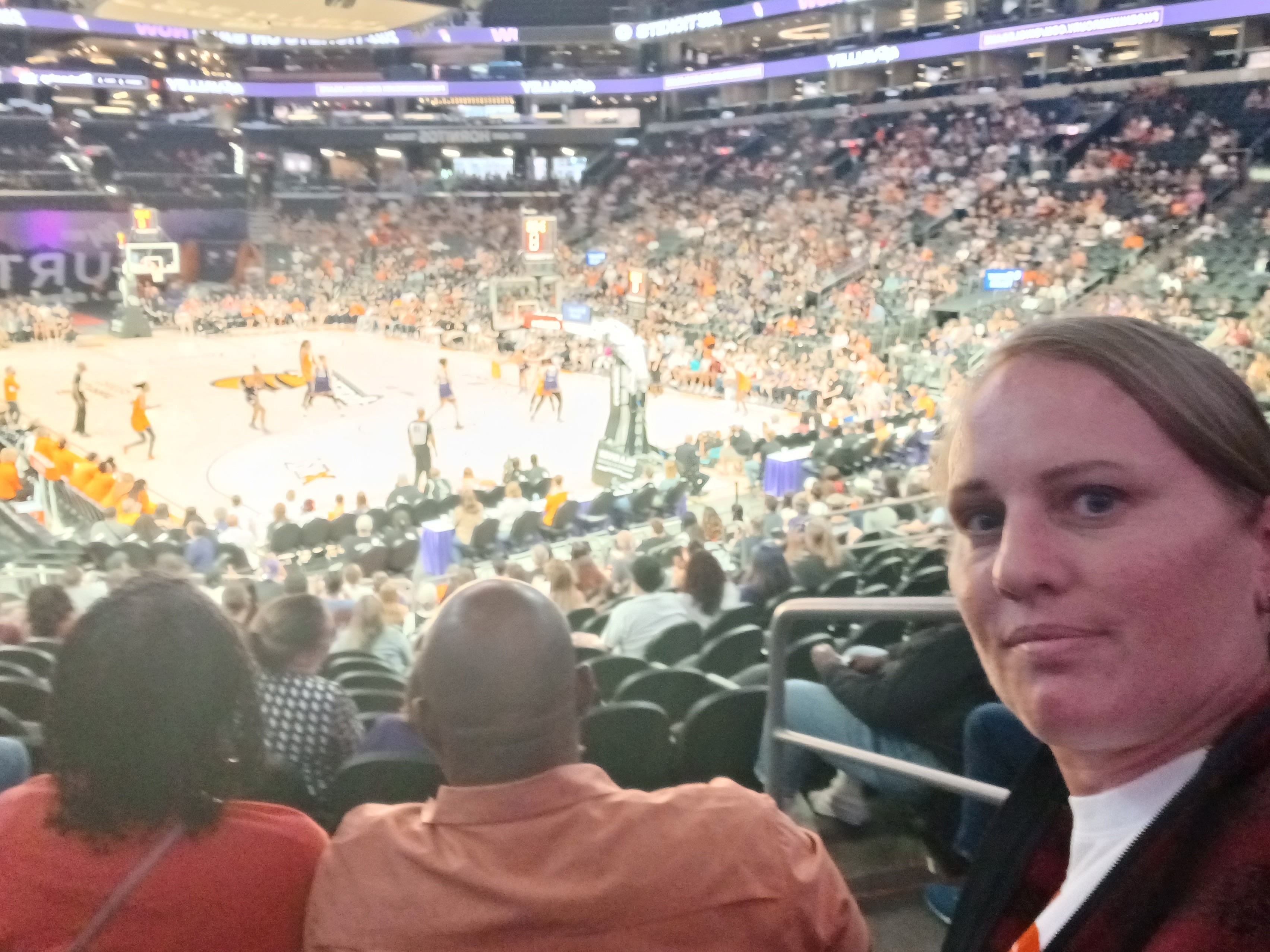 Phoenix Mercury - WNBA vs Connecticut Sun