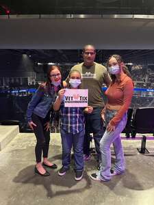 Machine Gun Kelly - Mainstream Sellout Tour