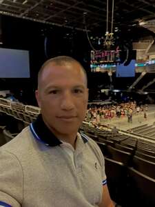 Machine Gun Kelly - Mainstream Sellout Tour