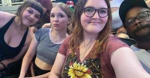 Machine Gun Kelly - Mainstream Sellout Tour