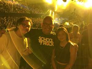 Machine Gun Kelly - Mainstream Sellout Tour