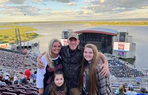 Miranda Lambert & Little Big Town: the Bandwagon Tour